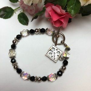 Okis Beaded Toggle Bracelet